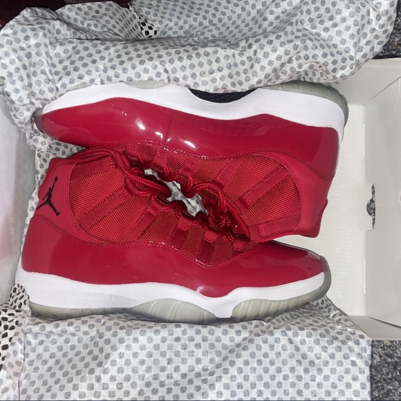 Jordan 11s “Win like 96”